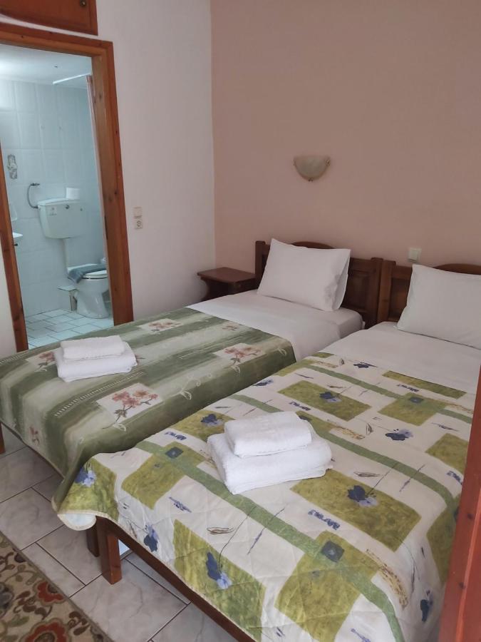 Voula Pansion Hotel Kardhamili Ngoại thất bức ảnh